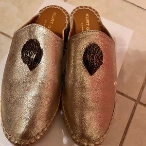 Gold slide on mules Kurt Geiger size 7